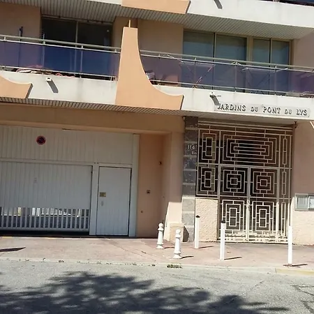 Apartment Jardins Du Pont Du Lys
